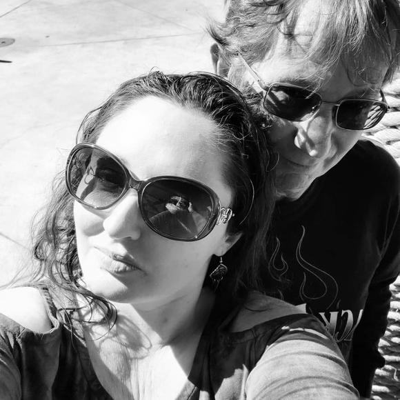 Meet your Posher, Christine - Picture 2 of 4